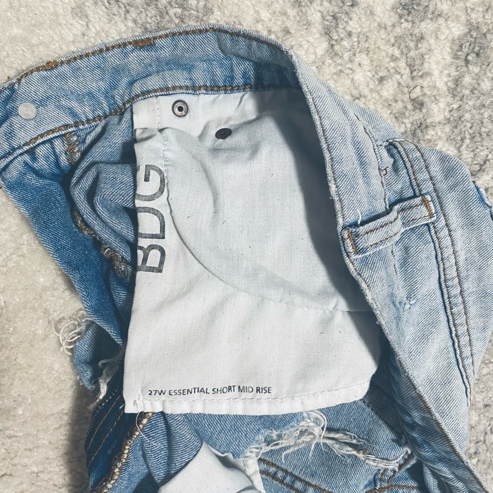 Mid Rise Distressed Shorts - Picture 3 of 3